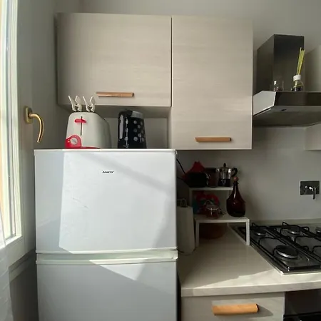 Apartament La Casa Di Giulia, Spazioso Loft Su Due Livelli A 10 Minuti Di Macchina Dal Centro *