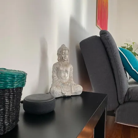 La Casa Di Giulia, Spazioso Loft Su Due Livelli A 10 Minuti Di Macchina Dal Centro *