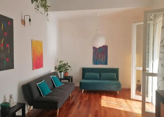 La Casa Di Giulia, Spazioso Loft Su Due Livelli A 10 Minuti Di Macchina Dal Centro