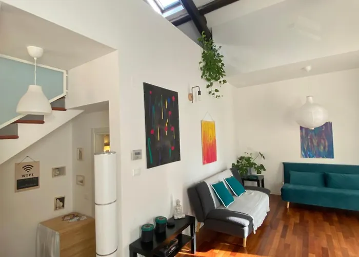 شقة La Casa Di Giulia, Spazioso Loft Su Due Livelli A 10 Minuti Di Macchina Dal Centro بولونيا