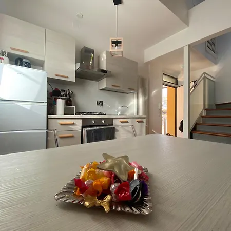 La Casa Di Giulia, Spazioso Loft Su Due Livelli A 10 Minuti Di Macchina Dal Centro * 볼로냐