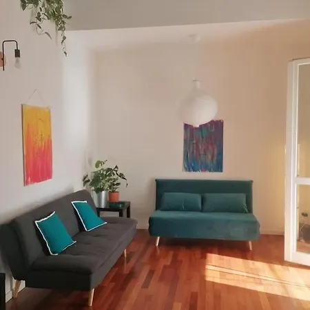 La Casa Di Giulia, Spazioso Loft Su Due Livelli A 10 Minuti Di Macchina Dal Centro