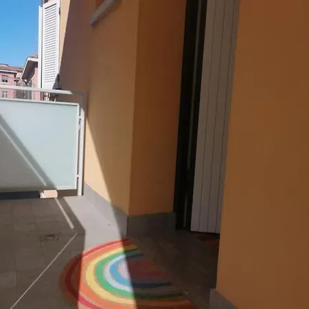 La Casa Di Giulia, Spazioso Loft Su Due Livelli A 10 Minuti Di Macchina Dal Centro Апартаменты *